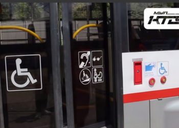 Краснодарцы в замешательстве: кнопки в новых трамваях вызывают споры