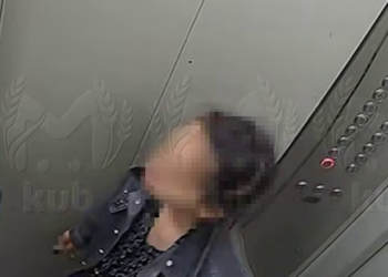 В Краснодаре соседи в шоке от поведения большой семьи, чья девочка курит в лифте