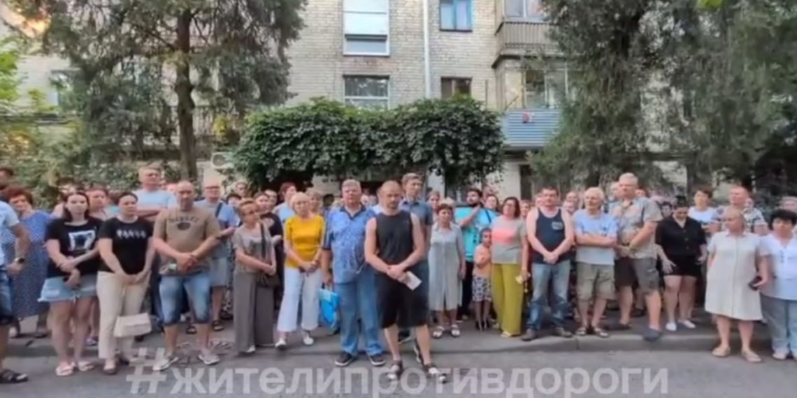 Краснодарцы выступают против строительства дороги под своими окнами