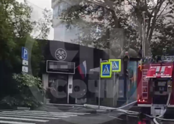 В Сочи ранним утром сгорела популярная фермерская закусочная