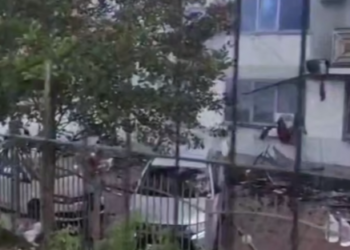 Астраханец спас свой автомобиль от пожара в Сочи, пока горела его квартира