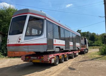 В Краснодаре стартовала поставка 100 новых трамваев до конца 2026 года