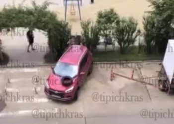 В Краснодаре мужчина требовал убрать авто и угрожал залить его краской