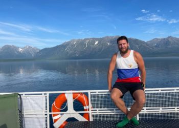 Пловец из Геленджика установил мировой рекорд на Байкале преодолев 620 км