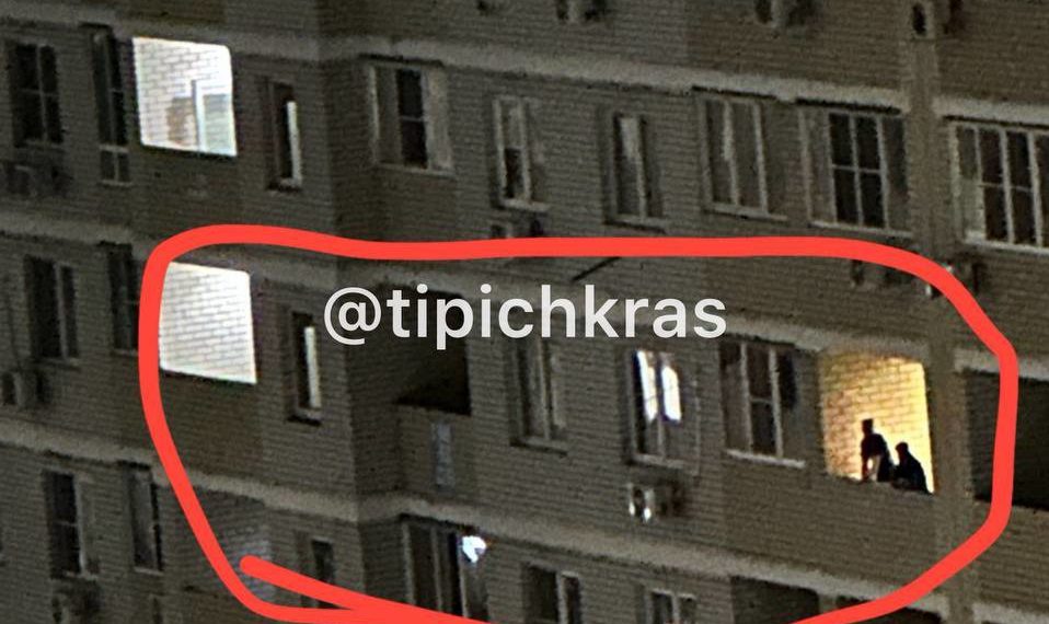 Ночные разборки краснодарских мужчин: крики, летящие предметы и утренние жалобы