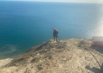 В Анапе спасли упавшего со скалы 26-летнего туриста