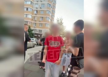 Шумная компания мешала жителям спать в ЖК Светлоград