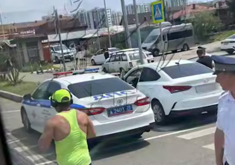 Четверо туристов погибли из-за некачественного алкоголя рядом с Сочи