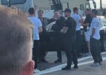 Шаман и Лепс устроили импровизированный концерт в пробке у Крымского моста