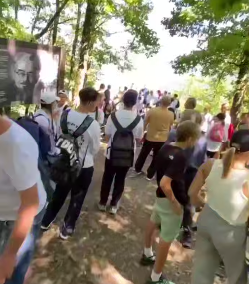 Сочинские горы переполнены туристами