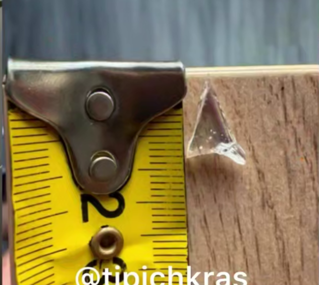 Краснодарка обнаружила стекло в твороге, который едва не съел ее ребенок