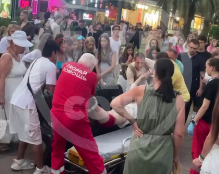 Двое подростков в Сочи госпитализированы после отравления газом из баллончика