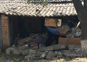 Двое детей оказались в больнице после обрушения гаража в Краснодаре