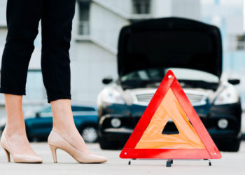 Певица Анастасия Казанцева чудом выжила в страшном ДТП на Jaguar в Сочи