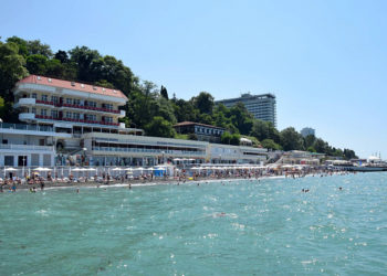 Российские путешественники потратили на Сочи почти 1,5 млн рублей за 11 дней