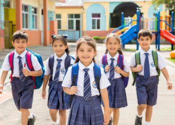 На Кубани каждый четвертый родитель готов потратить на сборы в школу 50 тысяч