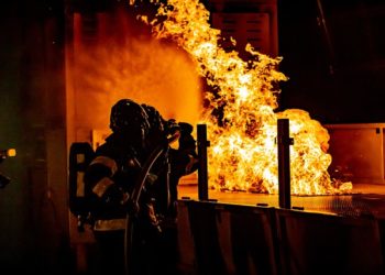 Афипский НПЗ и лес в Геленджике охватил пожар после атаки дронов