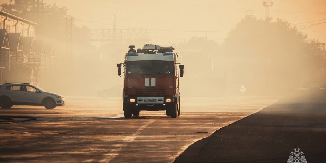 Оперштаб: пожар на нефтебазе в Адлерском районе Сочи полностью ликвидирован