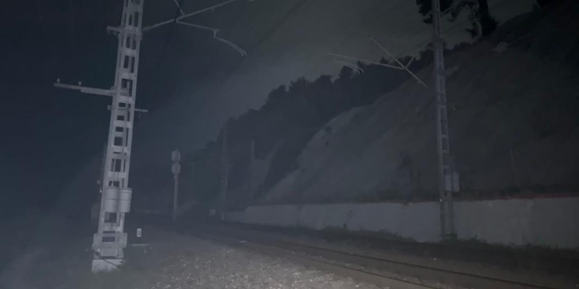 Молодой мужчина погиб под колесами поезда, следовавшего до аэропорта Сочи