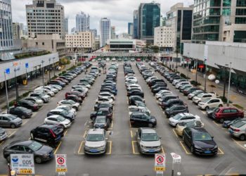 Платные парковки Краснодара могут принести бюджету рекордный миллиард рублей