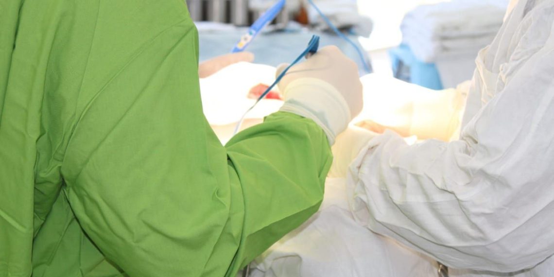 Пациенту с раком мочевого пузыря в Краснодаре создали новый орган из кишечника