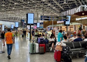 В аэропорту Сочи восстановлена работа топливных операторов после ограничений