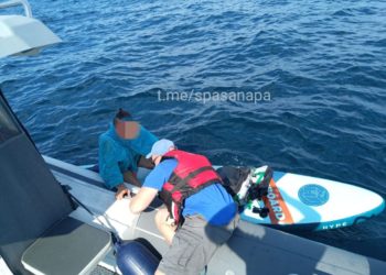 В Анапе спасли мужчину, дрейфовавшего на сапборде почти сутки