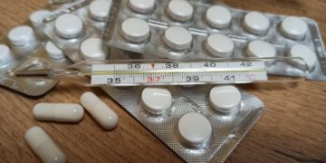 Жители Краснодара бьют тревогу из-за подозрительной аптеки на улице Котлярова