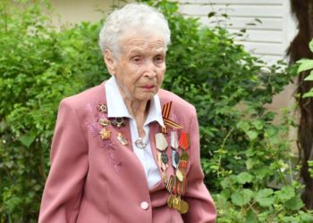 Ветеран ВОВ из Сочи Анна Бурдина празднует 101-й день рождения