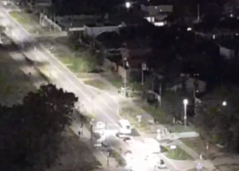 В Краснодаре тело человека несколько часов пролежало на улице