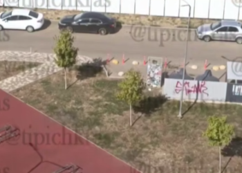 Послание от Бибы и Бобы: краснодарцы ломают голову над странными граффити