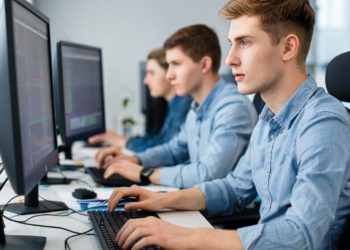 Краснодарский край вошел в топ-5 регионов по трудоустройству зумеров