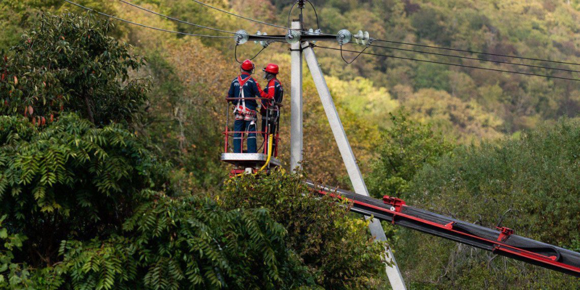 Энергетики провели масштабный ремонт ЛЭП в удаленных селах Сочи