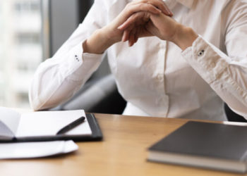 Юрист раскрыл вид наказания за избиение сотрудницы ПВЗ в Краснодаре