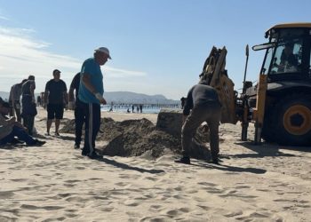 На Кубани собрали более 179,6 тысячи тонн загрязненного песка, грунта и гальки