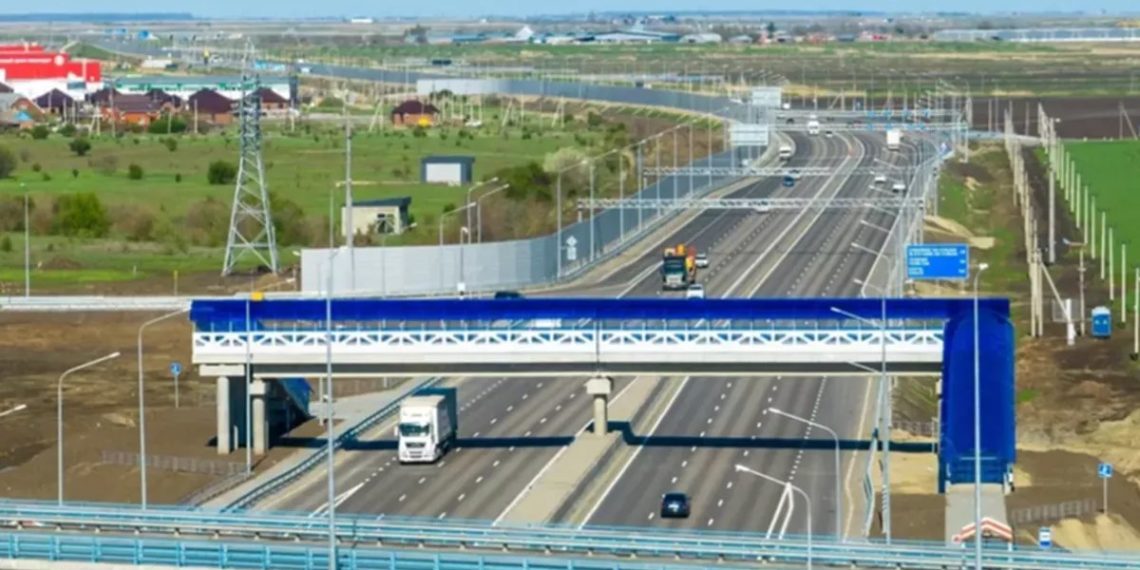Три миллиона автомобилей проехали по платной трассе А-289 Краснодар-Керчь