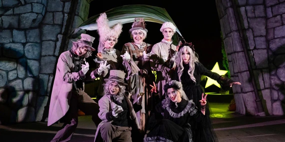 Сочи Парк отметит юбилейный День рождения Бабы Яги с мистическим шоу и тыквами