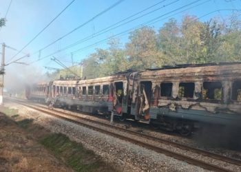 В Каневском районе Кубани горел электропоезд