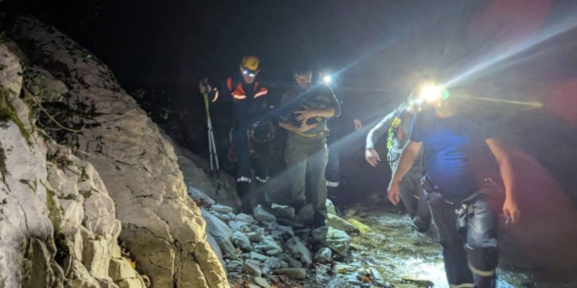 В лесу в Сочи спасли семью с пятимесячным ребенком