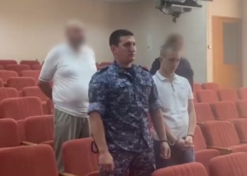 Сочинец получил 12 лет колонии за половую связь с двумя 14-летними школьницами