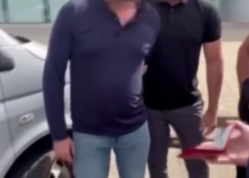 Сотрудник аэропорта Краснодара задержан по делу о мошенничестве на 5,7 млн