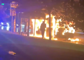 В Краснодаре троллейбус загорелся без пассажиров