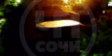 В Сочи момент взрыва газа в жилой многоэтажке попал на видео