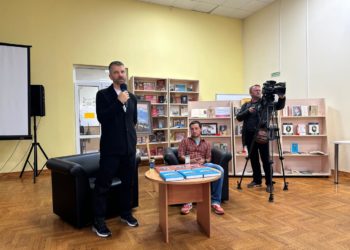 Курорт «Роза Хутор» подарил библиотекам Сочи редкую антологию о Красной Поляне