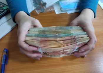 Прокуратура Сочи вернула жителям ТСЖ почти 1 млн за неверные начисления за свет