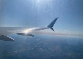 Аэропорт Краснодара приостановил работу из-за угрозы беспилотников