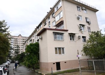 Прошунин: на капремонт домов в Сочи выделили 722 млн рублей в 2025 году