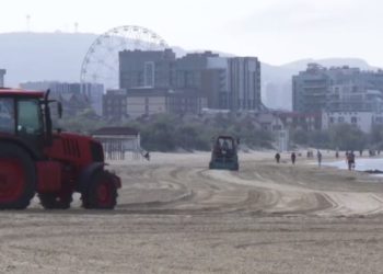 После демонтажа защитного вала в Анапе очистили еще 1,5 километра побережья