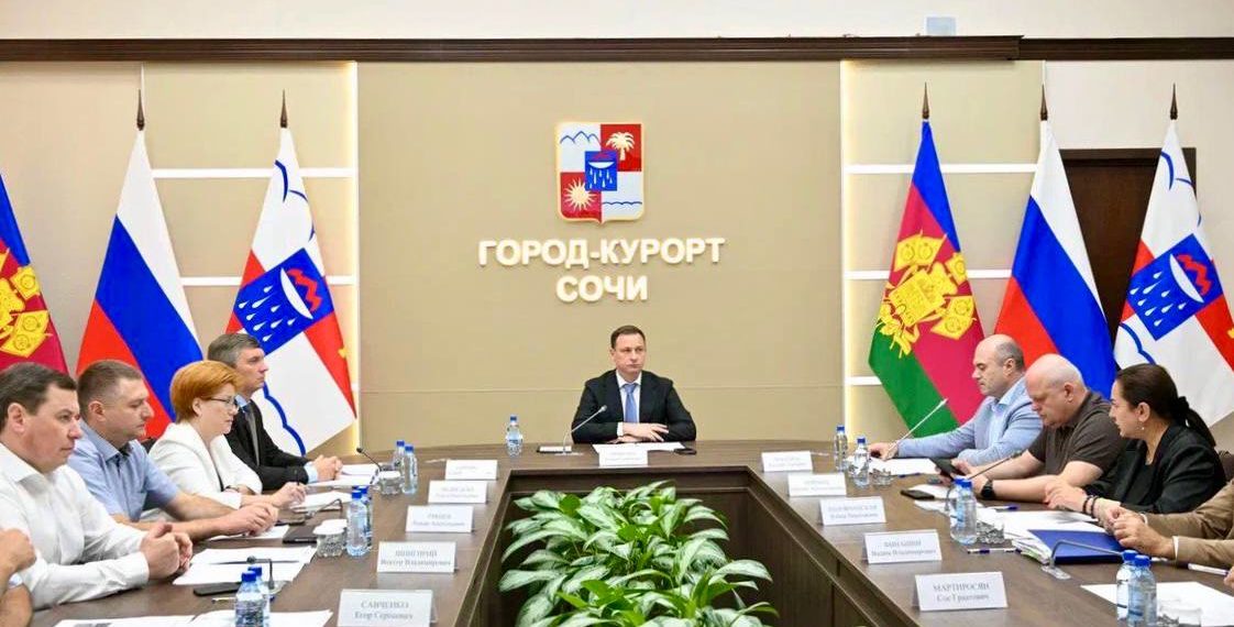 Прошунин: в Сочи строят шесть школ и детский сад