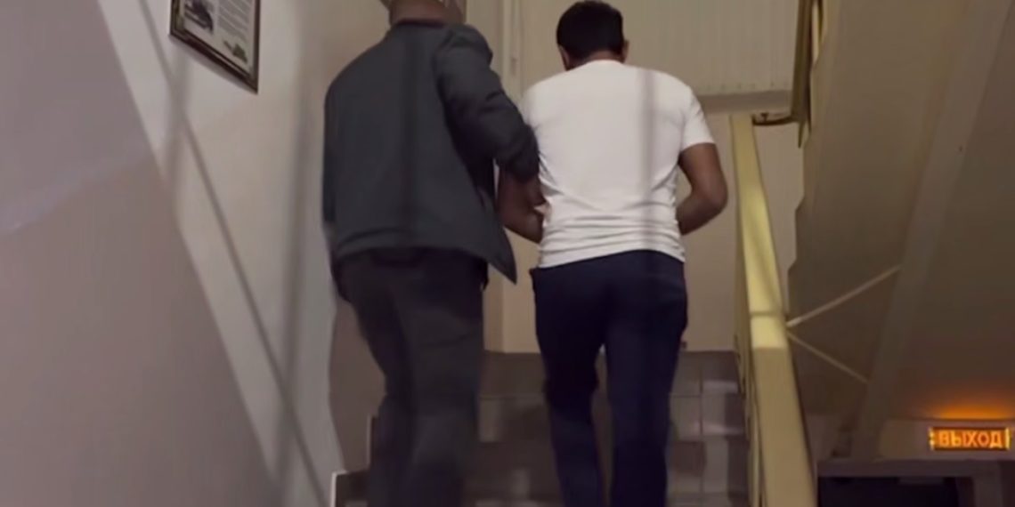 Житель Кубани напал на женщину с ножом и испугался ее криков